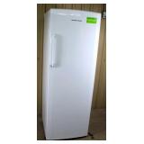 Hamilton Beach Garage Ready Upright Freezer