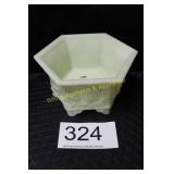 Fenton Custard U/V Hexagonal Chrysanthemum Bowl