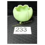 Fenton L/S Satin Draped Curtain 3 Footed Bowl