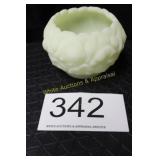 Fenton Custard U/V Waterlily Pattern Rose Bowl