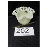 Fenton Custard Uranium Glass Basketweave Bowl