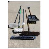 Brushes & Brooms