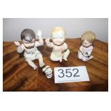 Group of (3) Porcelain Babies & Miniature Bunny