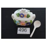 Small Ceramic Soup Tareen w/Lid & Ladle