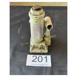 Hydraulic 4 Ton Bottle Jack