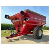 J & M 875 Grain Cart
