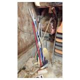 Mops & Brooms