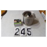 Stainless Steel Ice Bucket, Solar Lights