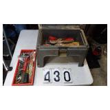 Rubbermaid Step W/Contents