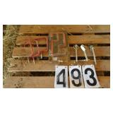 Small Hitch Pins & Hangers