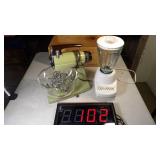 Vintage Avocado Sunbeam Mixmaster Mixer +