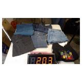 Small Sweatshirt & 5 Denim Jeans