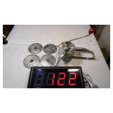 Mouli Salad Maker