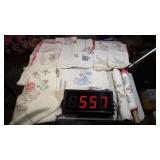 Table Runners & Cloths
