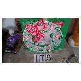 23" Lighted Wreath