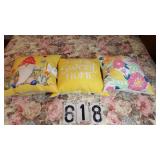 3 Assorted Pillows
