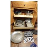 Contents Cookie Sheets, Muffin Tins, Bundt +