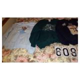 5 Christmas Sweat Shirts All XL