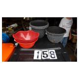 6) Plastic Planters