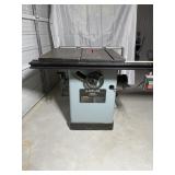 Delta Unisaw 10" Tilting Arbor Saw Delta Unisaw 10" Tilting Arbor Saw