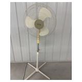 Feature Comforts oscillating stand fan (works)