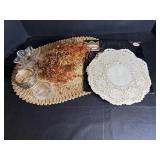 Vtg Paper doilies, small oval glass trinket bowl..