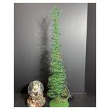 Musical snowglobe "Santa Claus is coming..