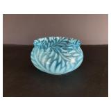 Vtg Fenton Blue opalescent flass rose bowl...