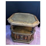 End Table 25" x 25" x 22"