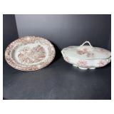 Vtg Oval vegetable dish or soup tureen...