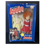 Vtg Annie doll