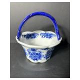 Flow blue floral basket