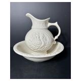 Vtg McCoy pottery turkey pitcher & bowl set...