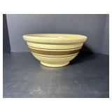 Vtg Yellow ware mixing bowl with brown stripes
