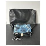 Black purse with billford