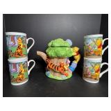 Vintage Disney Pooh Treehouse Pot & Mugs