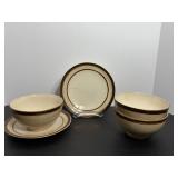 Pfaltzgraff catalina bowls (x3) & plates (x2).