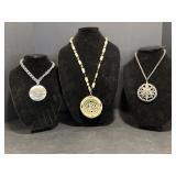 Vtg necklaces