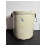 Redwing # 4 crock with handles