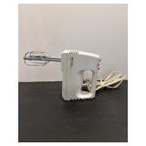 Betty Crocker 5-Speed Power-up Mixer