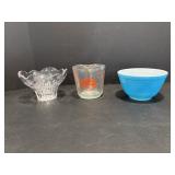 Pyrex Bowl #401, Oven Basic Measuring Cup &