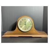 Vtg Ingraham Eight day mantel clock
