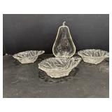 Small serving dishes