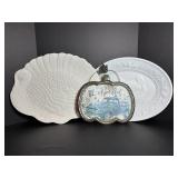 Thanksgiving turkey platters 20" x 16", plastic...