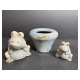 Ceramic Flower Pot & Frogs