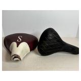 Vtg Schwinn bicycle seat 9" x 9" &....