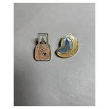 Disney Pins Aristocats & Polaroid camera