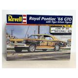 Revell Royal Pontiac 66 GTO 1:25 Scale Sealed