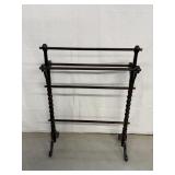 Vintage Quilt Rack 27'x36'H