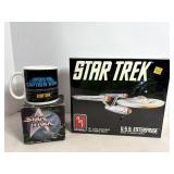 Ertl Star Trek USS Enterprise Model Kit & Mug